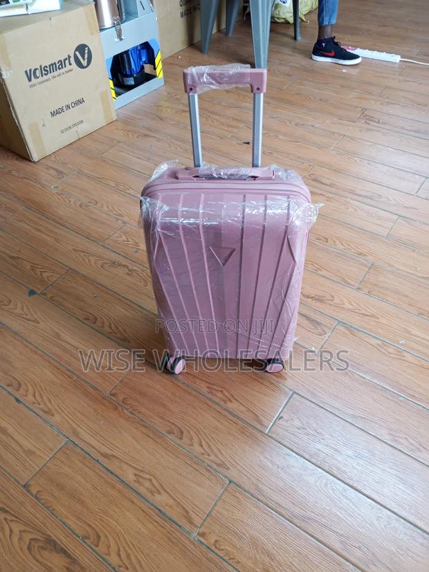 Rubber Medium Suitcase Doube Zip High Quality Travelling Bag - thumbnail 2