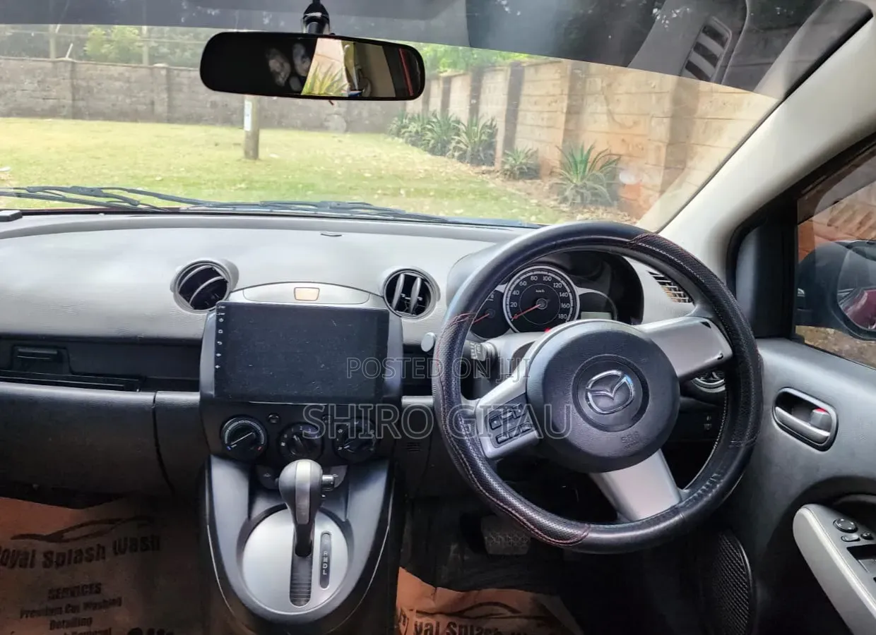 Mazda Demio 2014 Burgundy