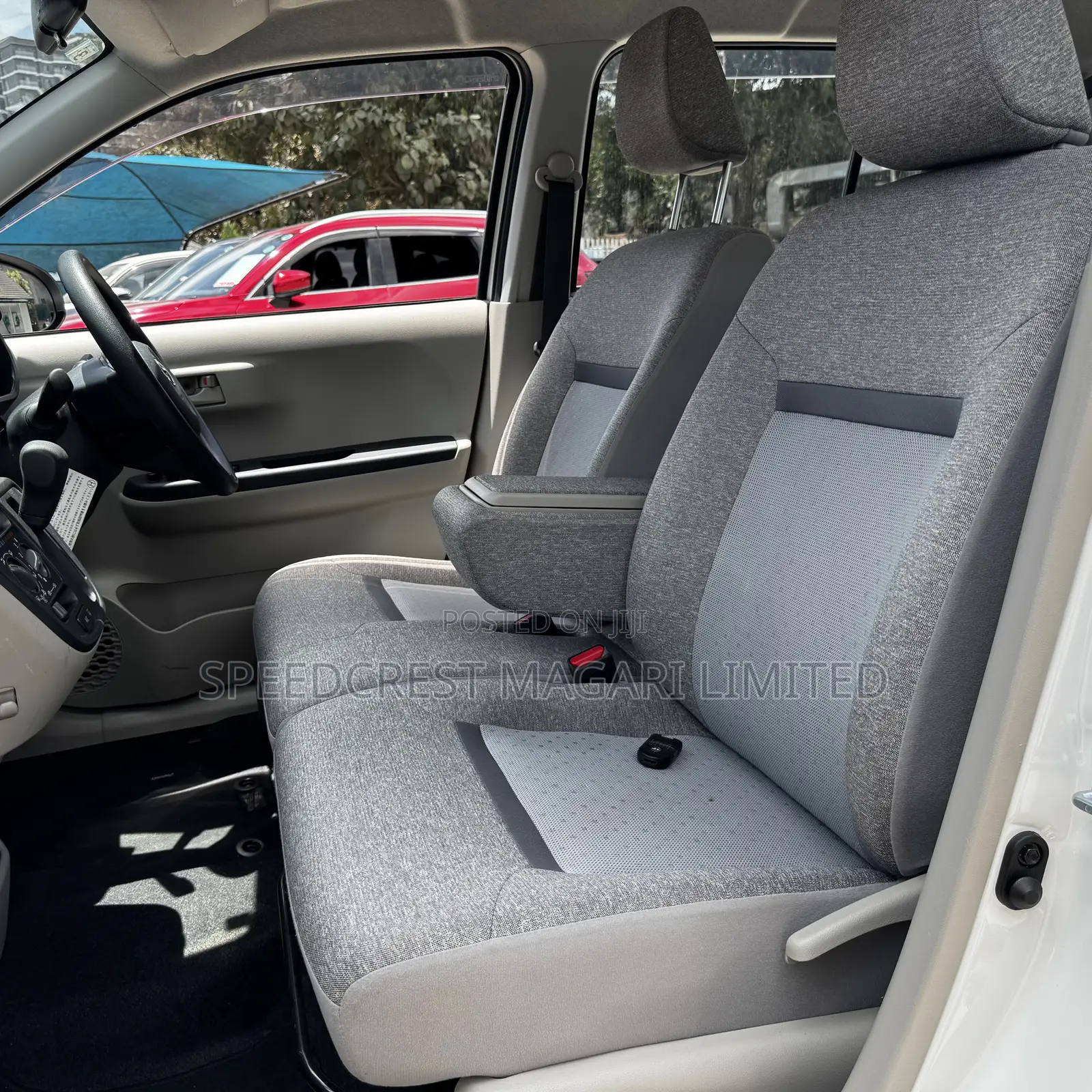 Toyota Passo 2019 White