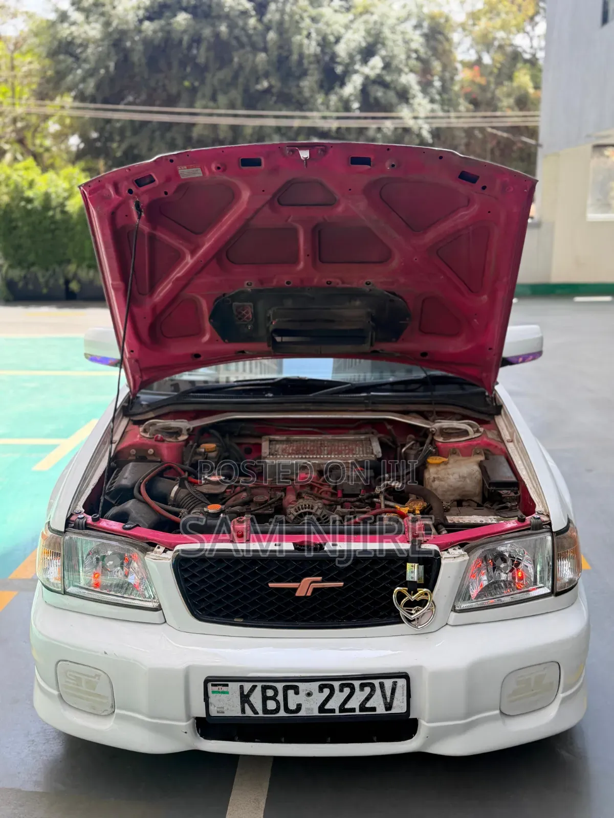 Subaru Forester Automatic 2004 White