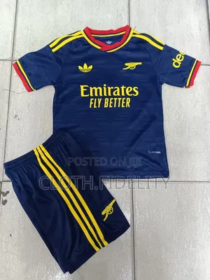Arsenal Madrid Away Kids Jersey 26/27.