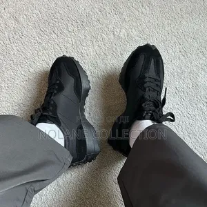 New Balance 327 Black