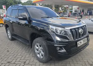 Toyota Land Cruiser Prado 2.7 i 2012 Black