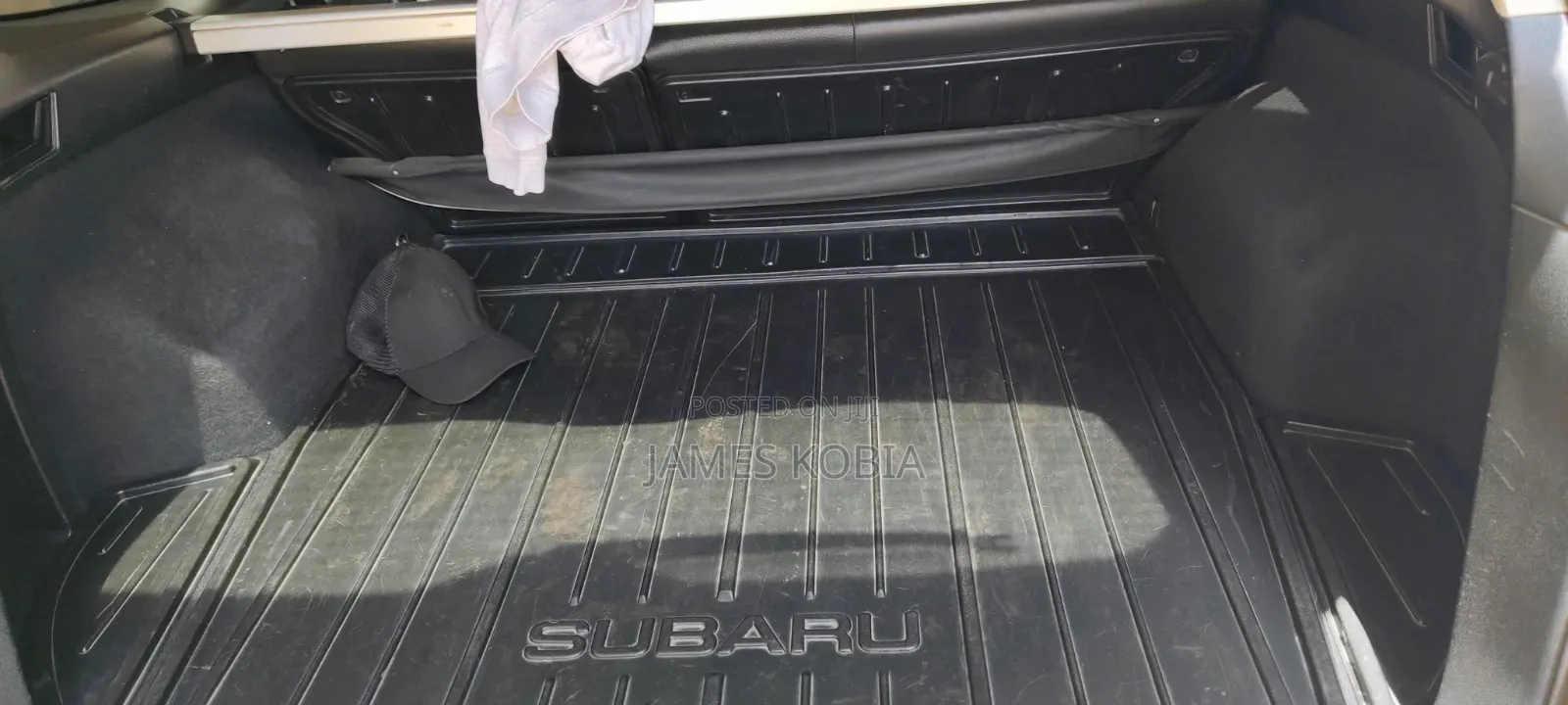 Subaru Outback 2.5i Premium CVT 2012 Silver