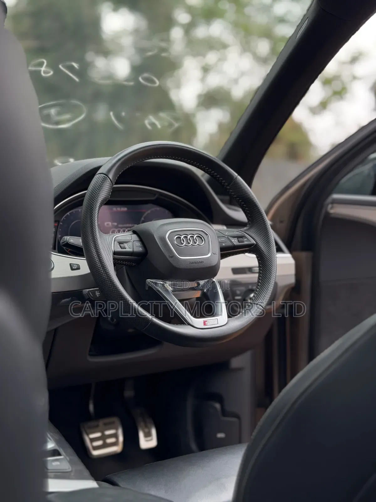 Audi Q7 2019 Gold