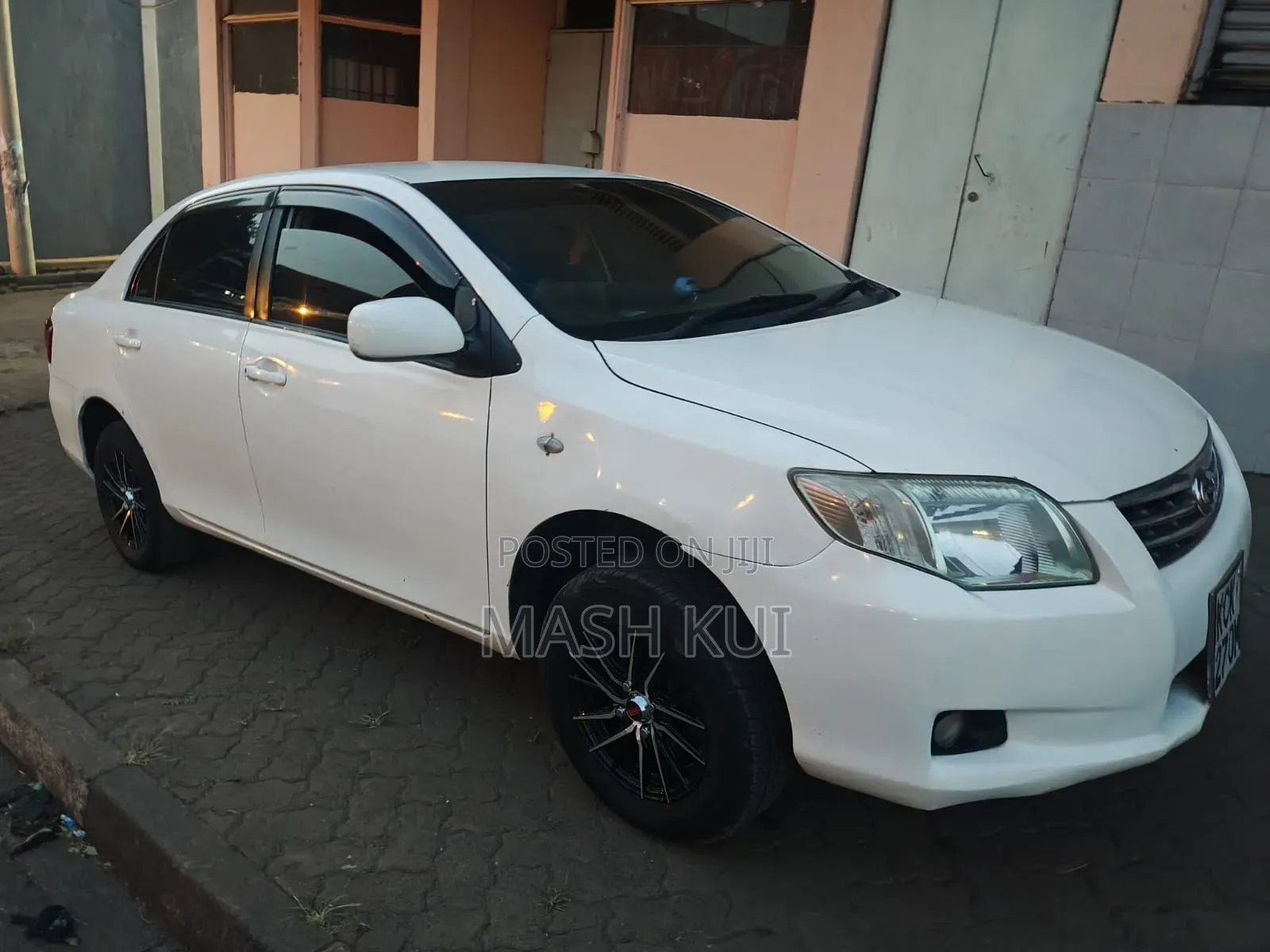 Toyota Axio 2010 White