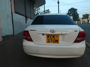 Toyota Axio 2010 White