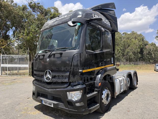 2019 Mercedes Benz Actros 2546 - thumbnail 2