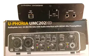 Behringer U-Phoria UMC202HD