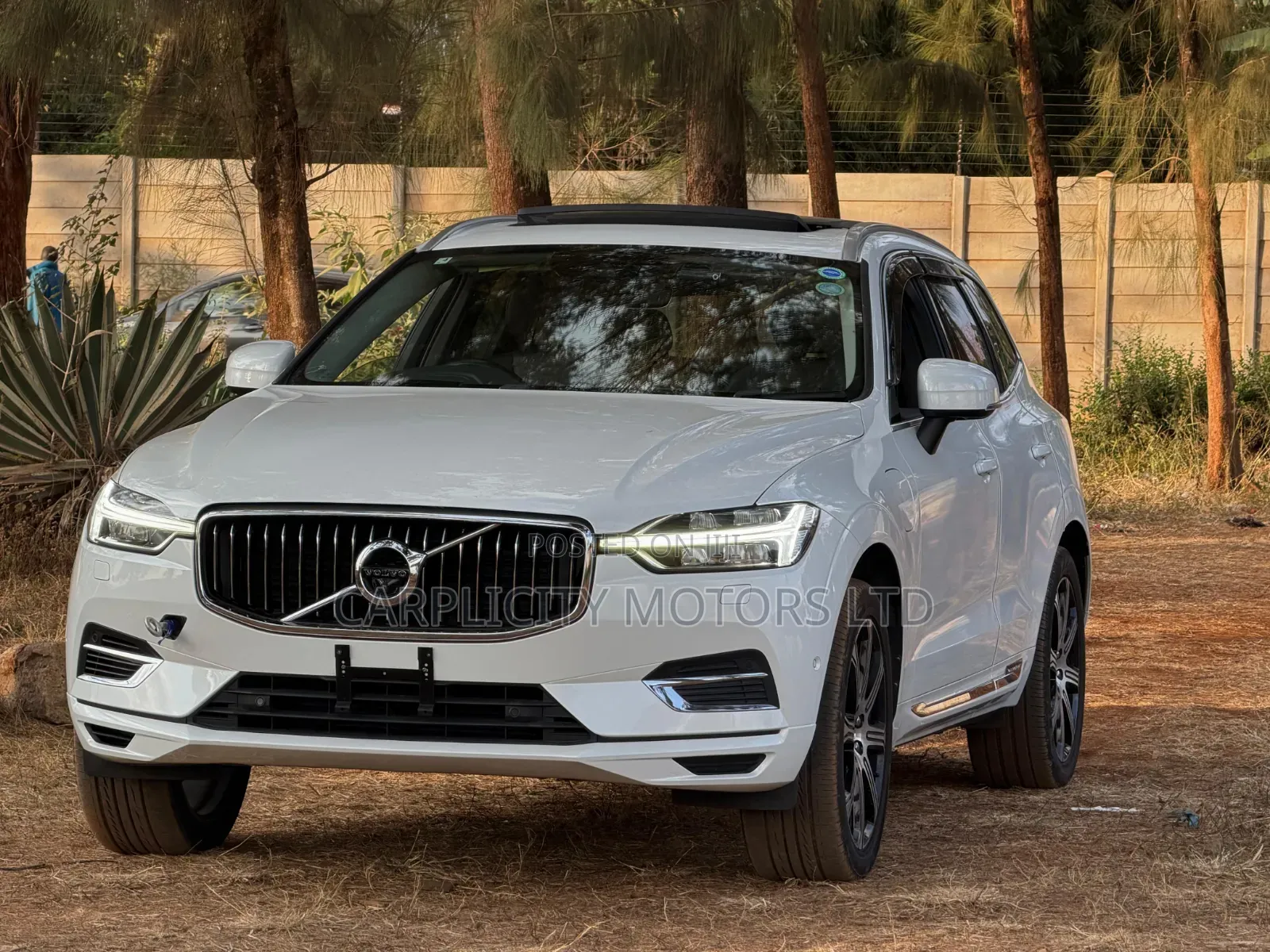 Volvo XC60 2019 White