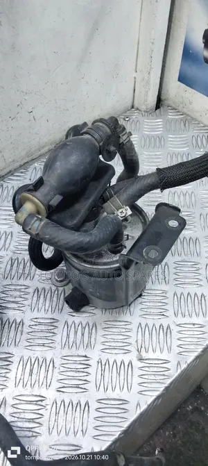 Hand Pump Nissan Nv350
