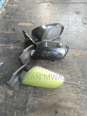 Vitz Side Mirror 2005 Without Indicator