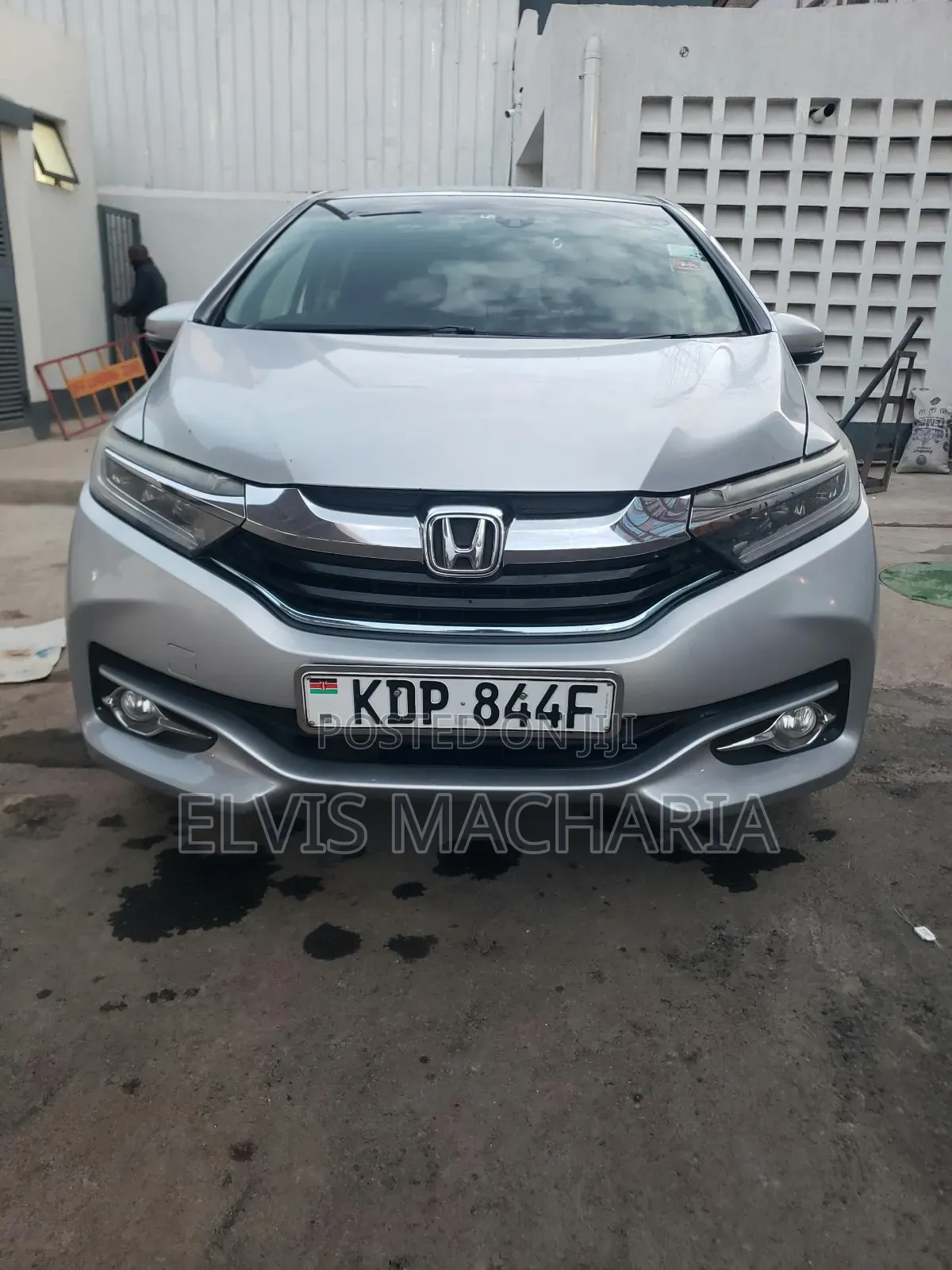 Honda Fit Shuttle 2016 Silver