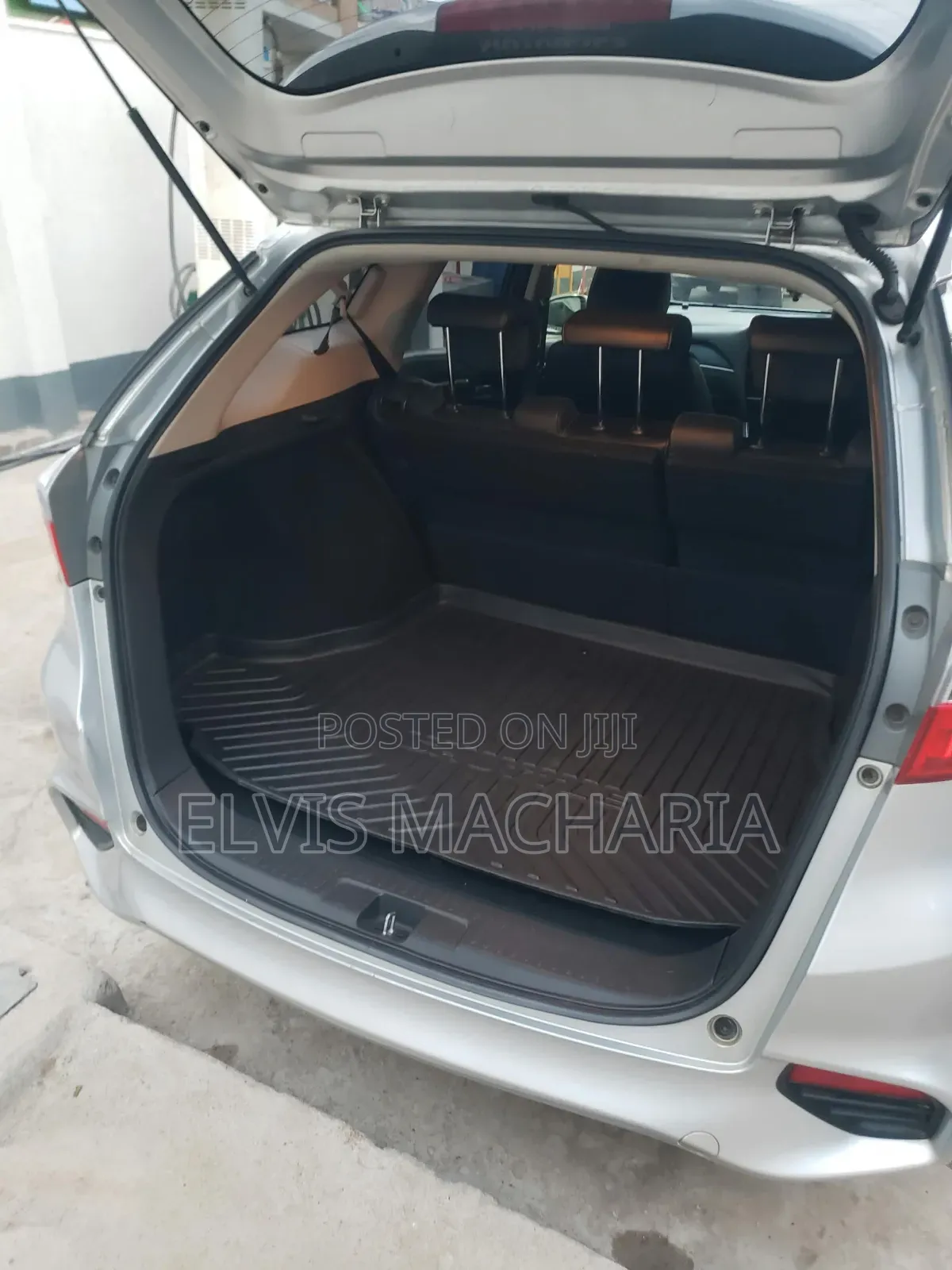 Honda Fit Shuttle 2016 Silver