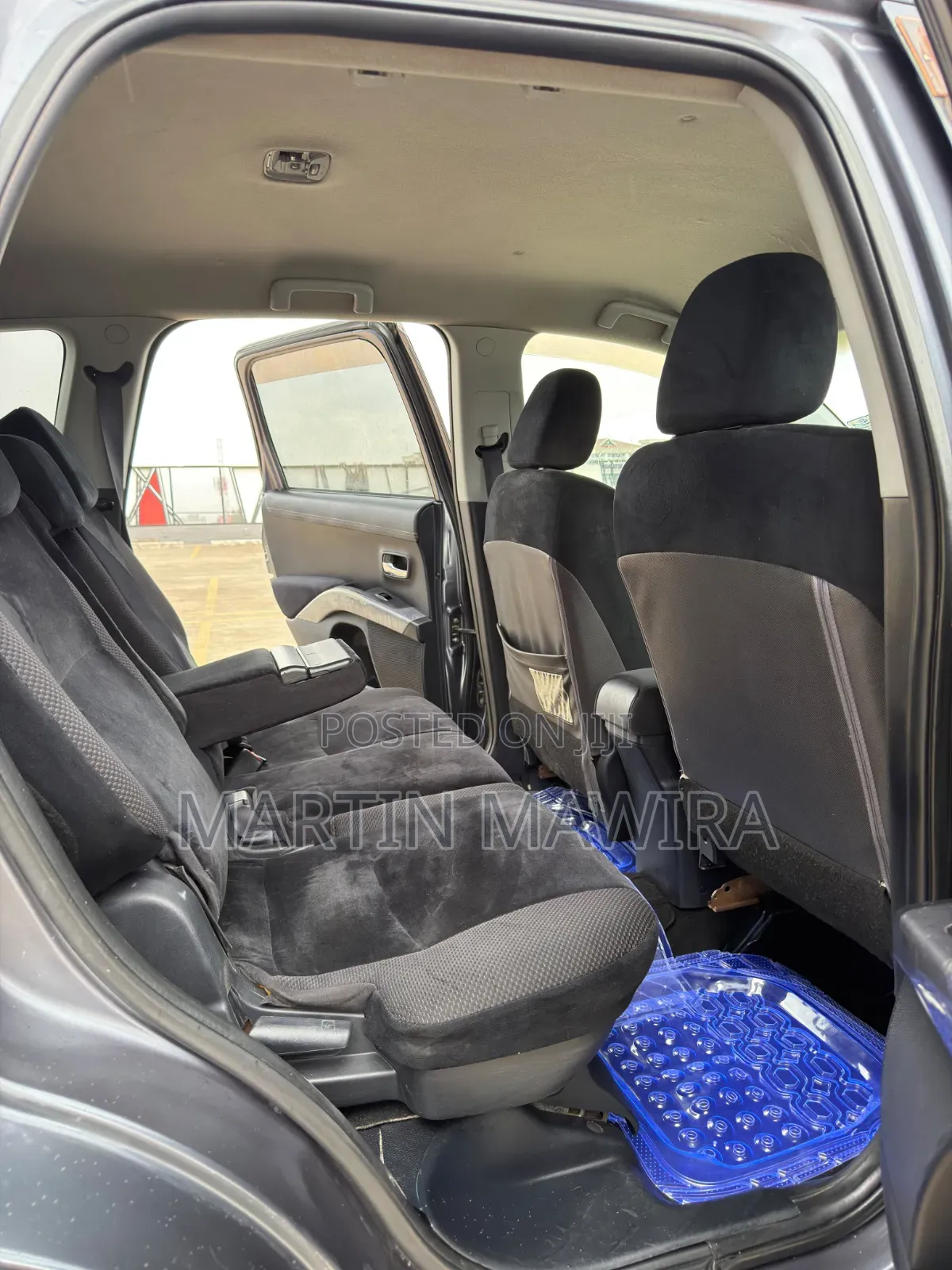 Mitsubishi Outlander 2010 Gray