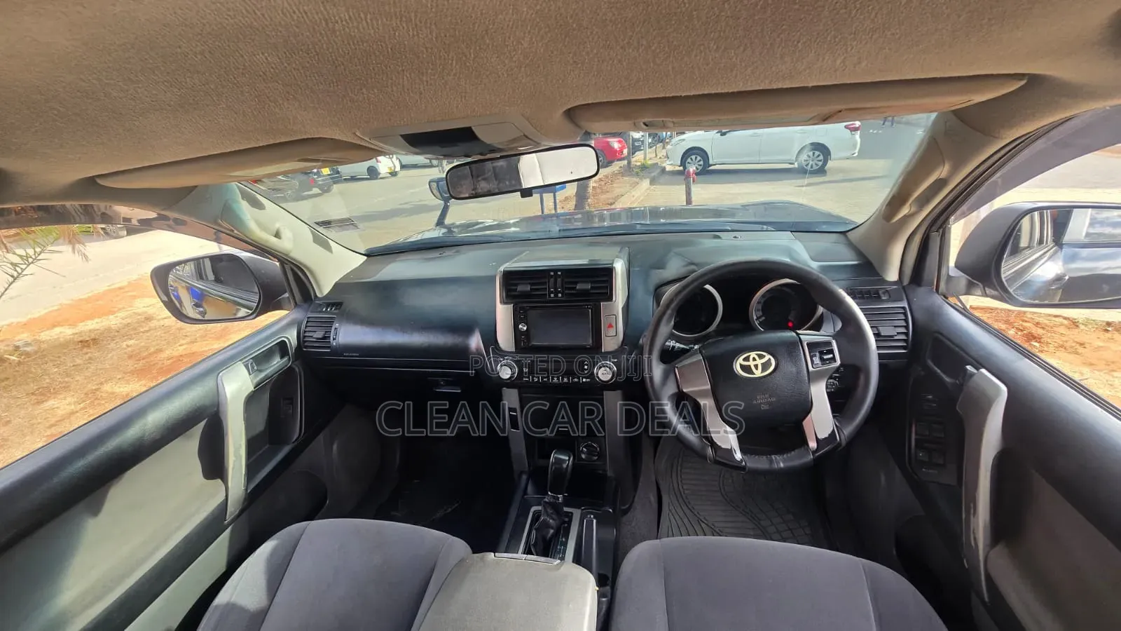 Toyota Land Cruiser Prado 2012