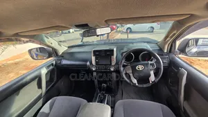 Toyota Land Cruiser Prado 2012