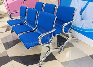 Visitors Chair With Cushion
