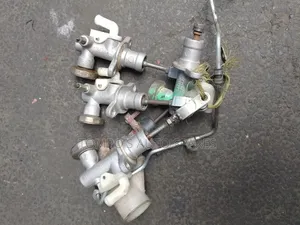 Upper Clutch Cylinder Nissan Caravan