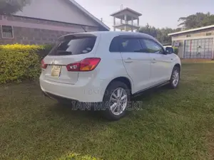 Mitsubishi RVR 2013 White