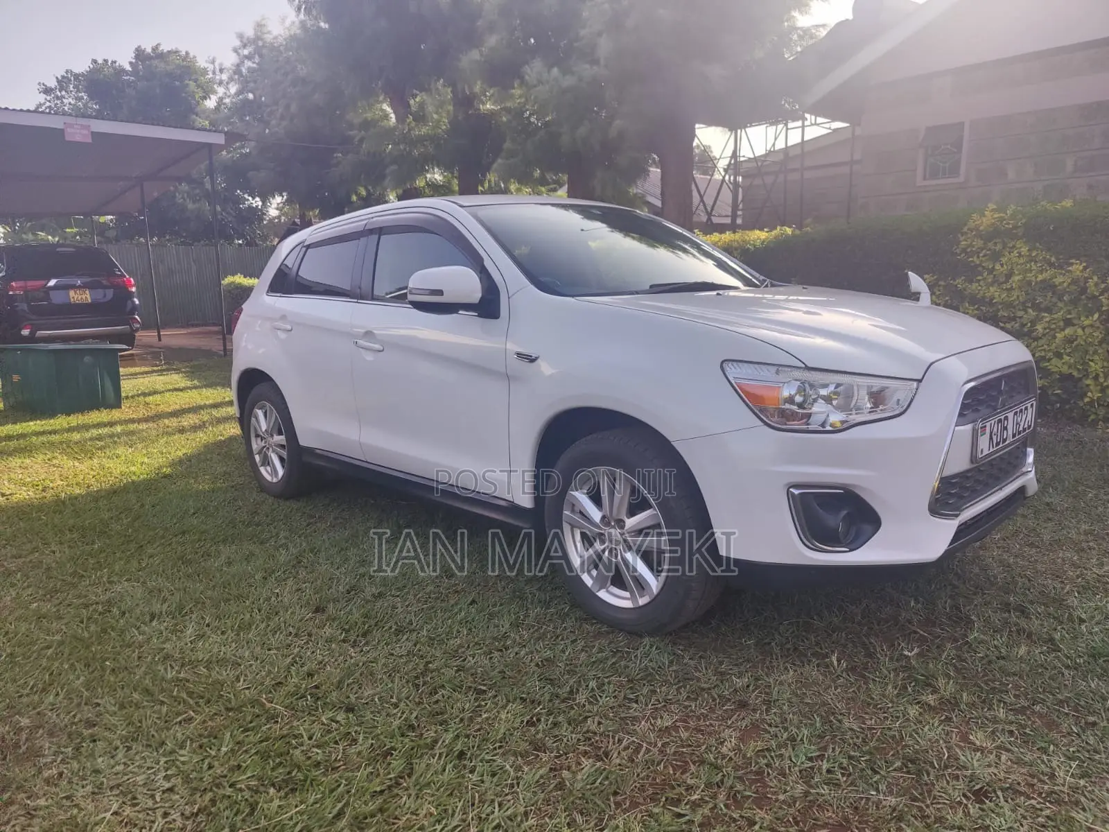 Mitsubishi RVR 2013 White