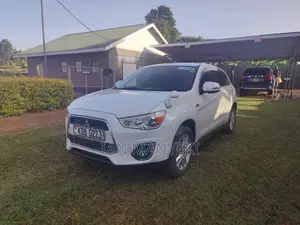 Mitsubishi RVR 2013 White
