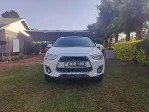 Mitsubishi RVR 2013 White