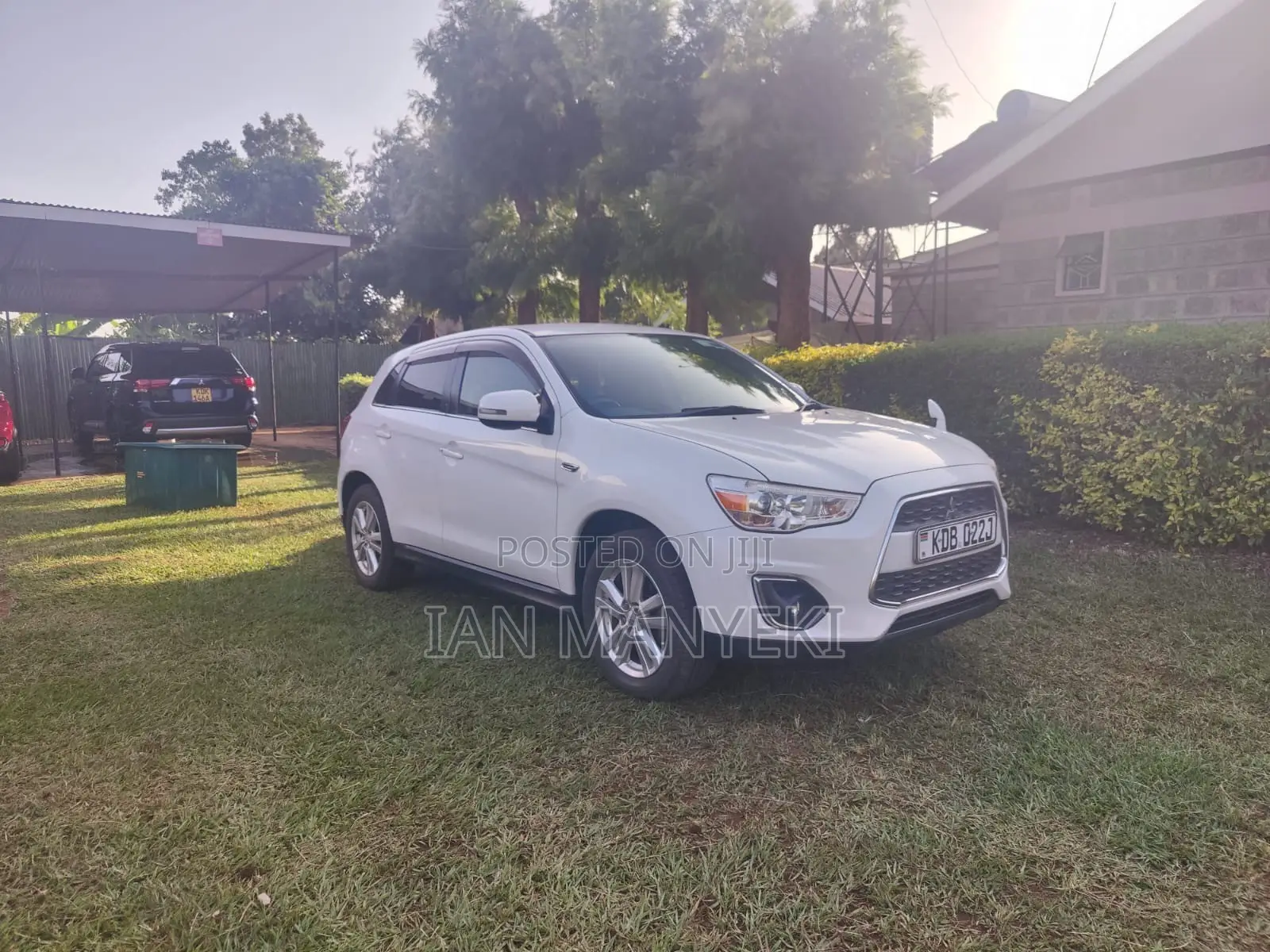 Mitsubishi RVR 2013 White