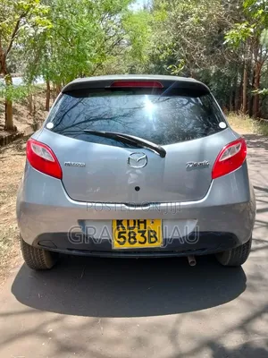 Mazda Demio 2014 Silver