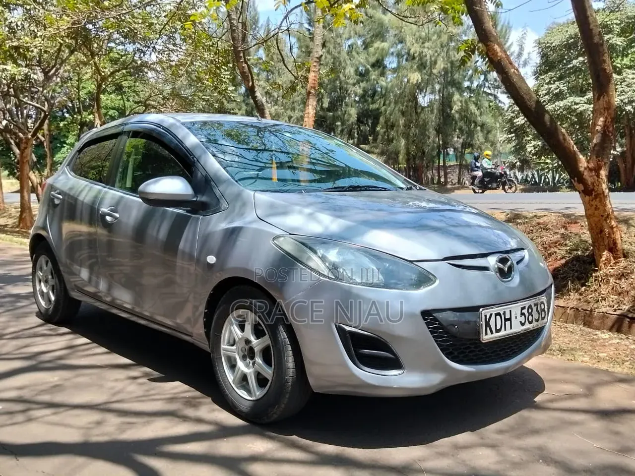 Mazda Demio 2014 Silver