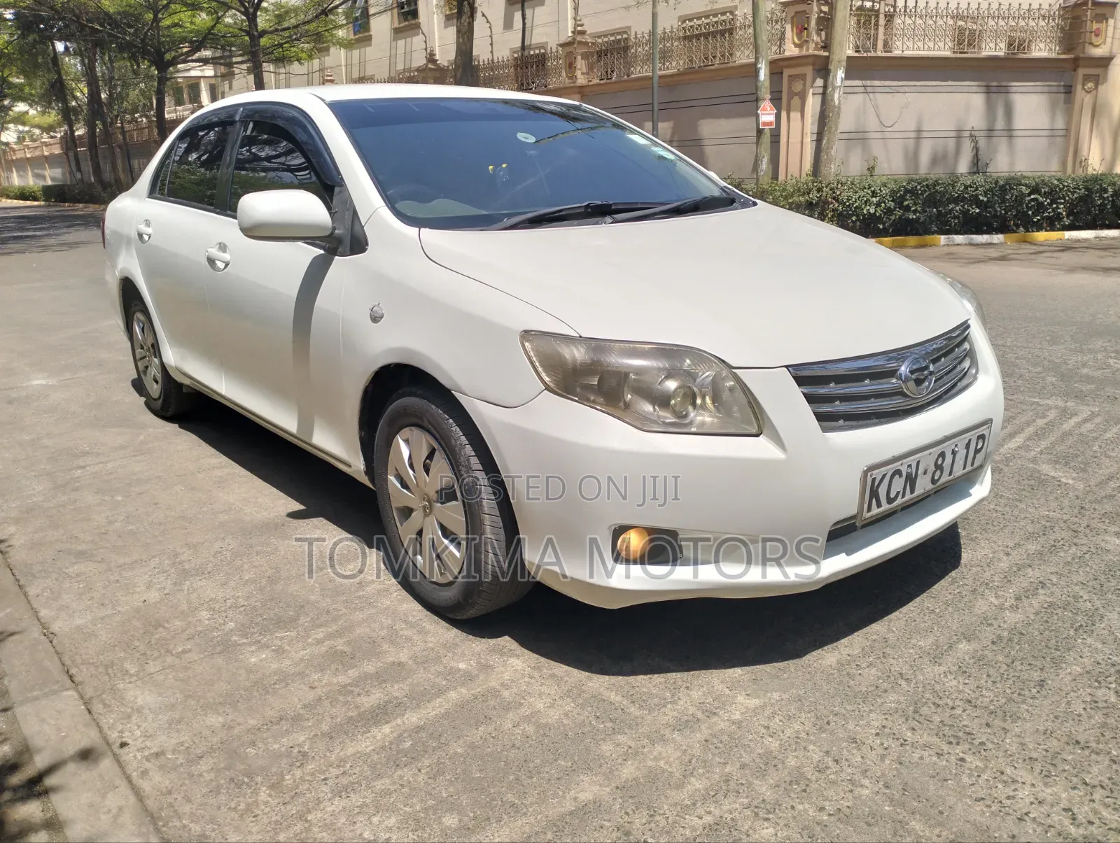 Toyota Axio 2011 White