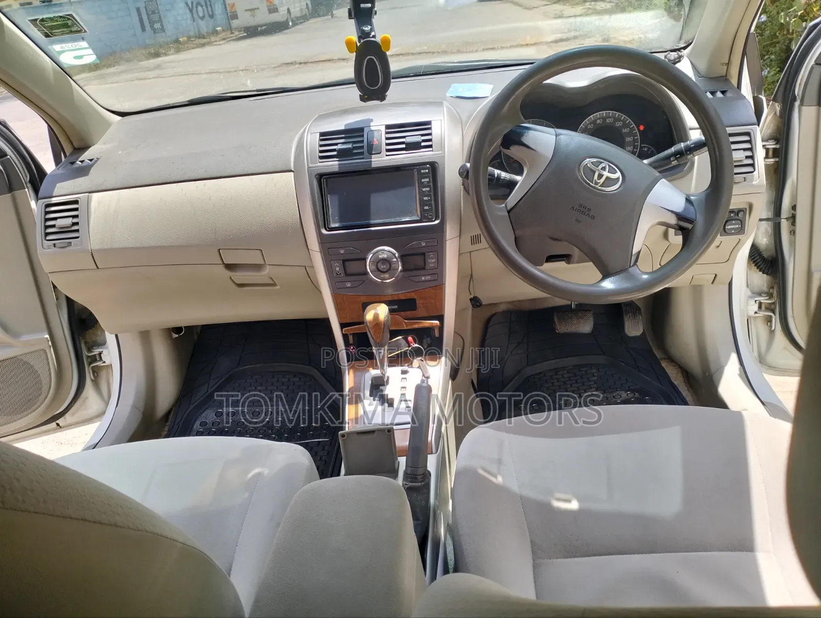 Toyota Axio 2011 White