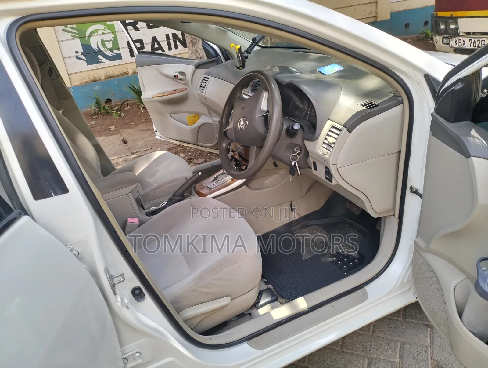 Toyota Axio 2011 White