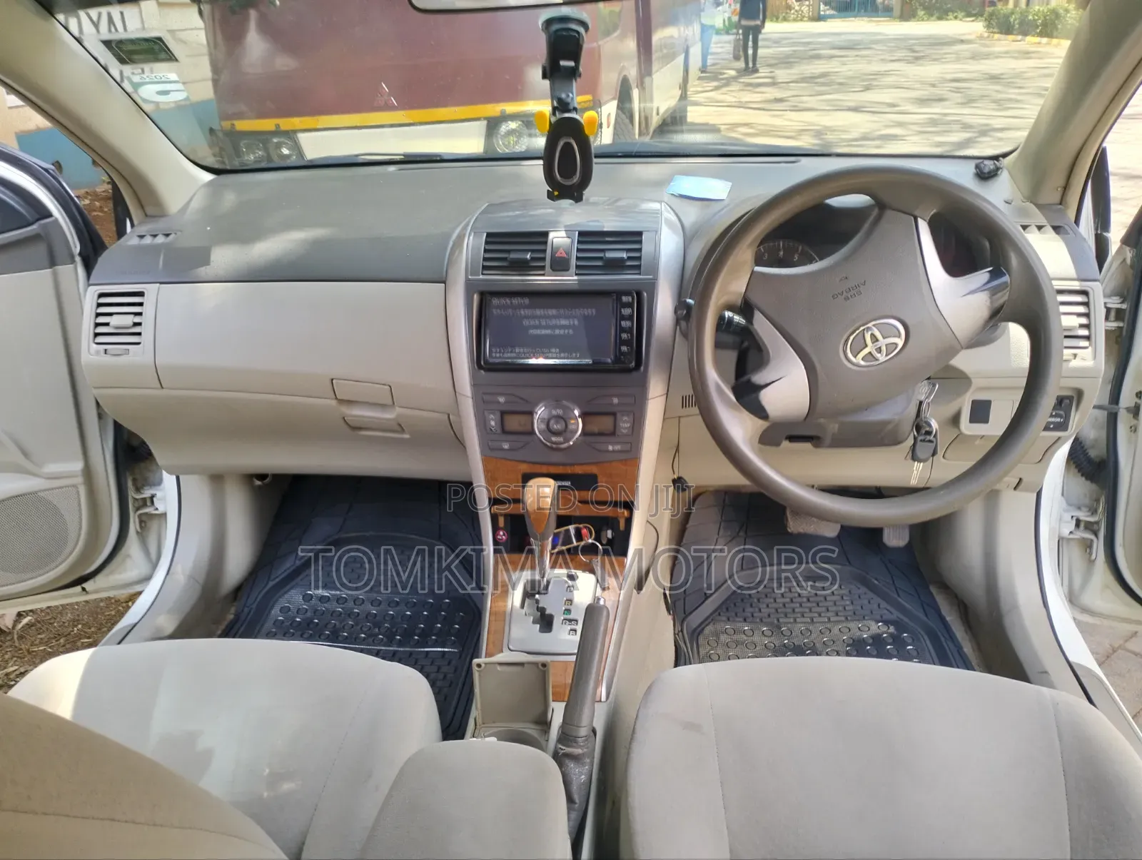 Toyota Axio 2011 White
