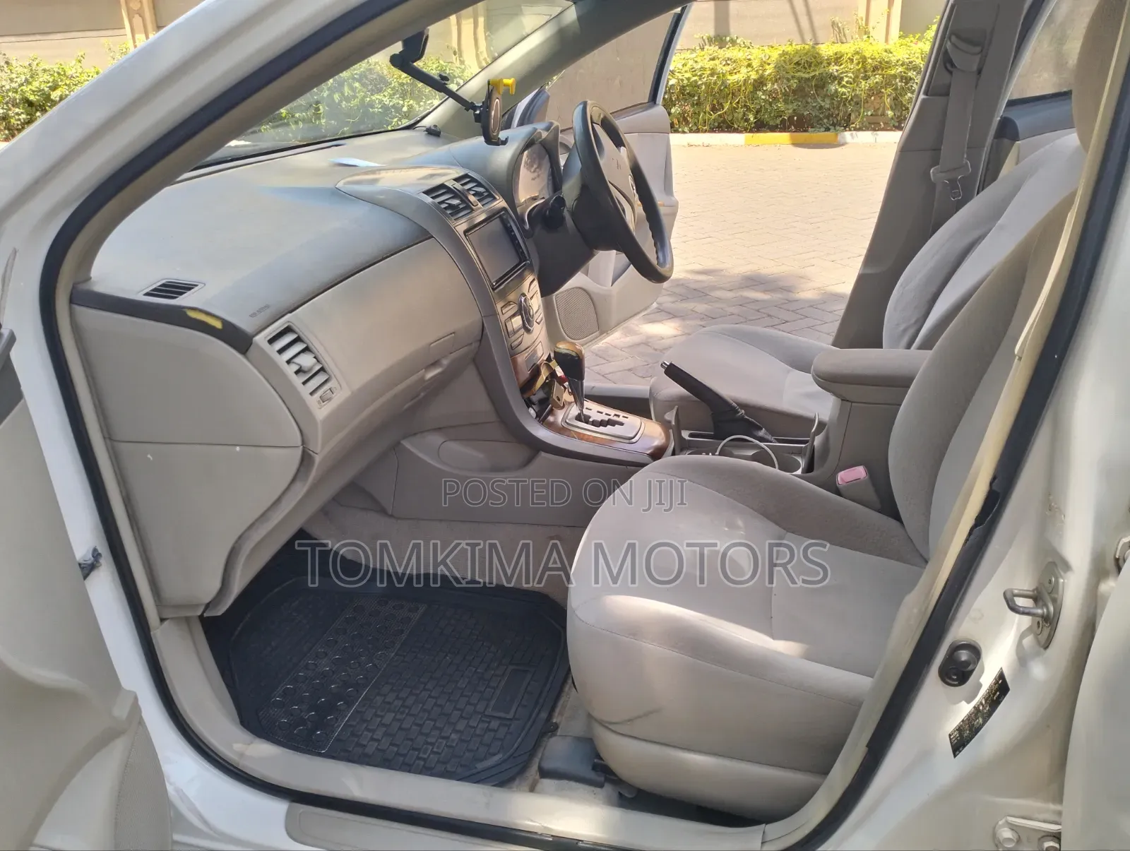 Toyota Axio 2011 White