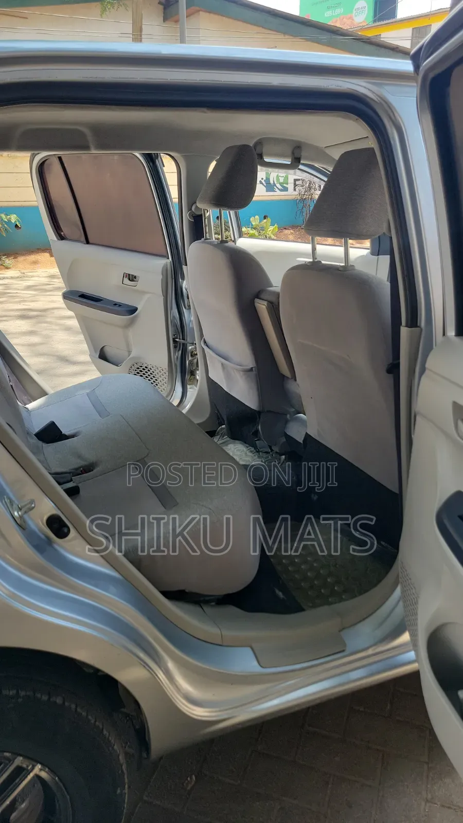 Toyota Passo 2016 Silver