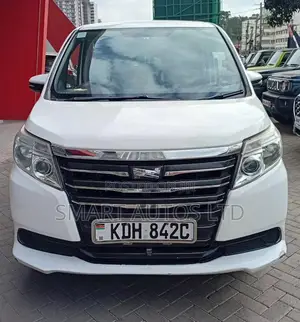 Toyota Noah 2015 Pearl