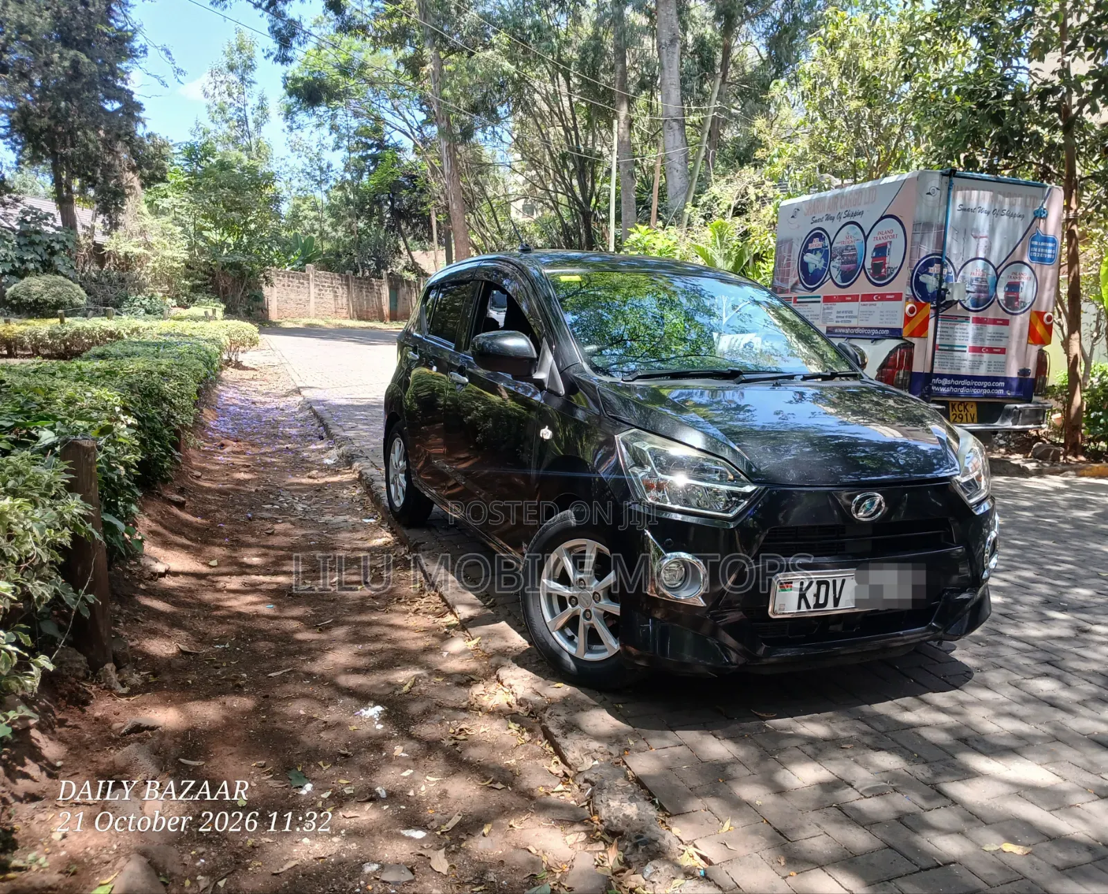 Daihatsu Mira 2017 Black