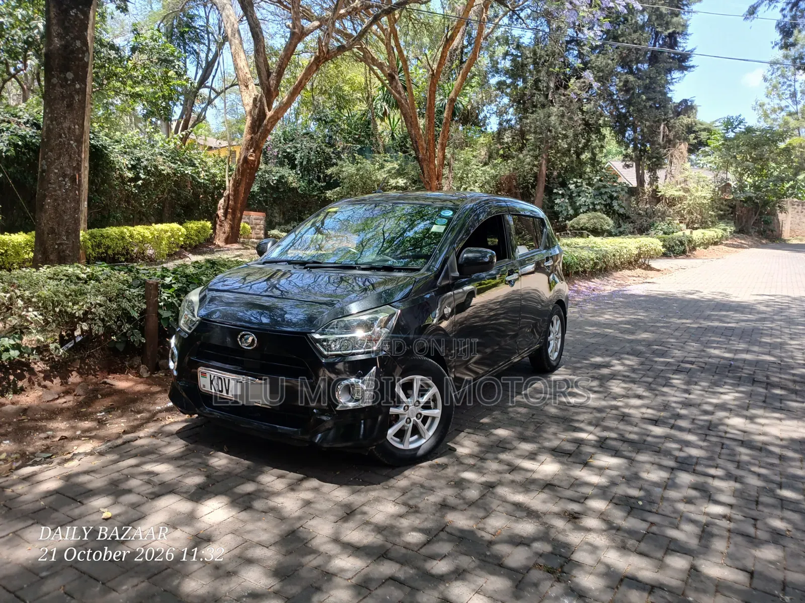 Daihatsu Mira 2017 Black