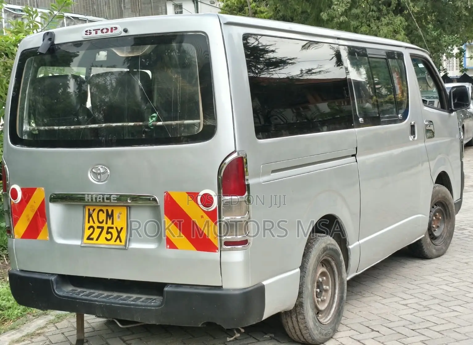 Toyota HiAce 2013 Silver