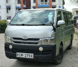 Toyota HiAce 2013 Silver