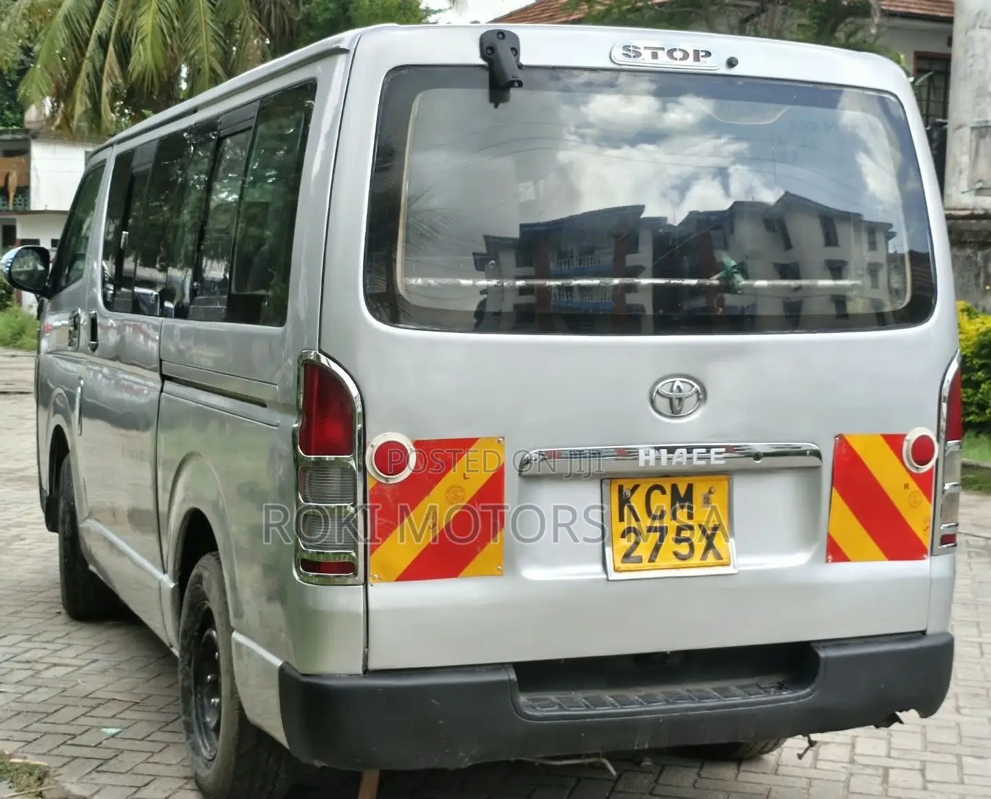 Toyota HiAce 2013 Silver