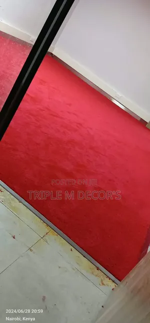 Elegant 8mm Red USA Wall to Wall Carpet for Office Decor