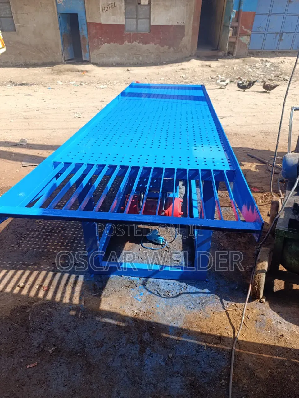 Vibrating Table