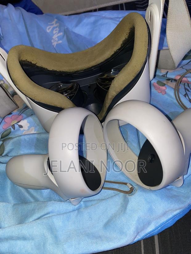 Oculus Quest 2 128GB - main view
