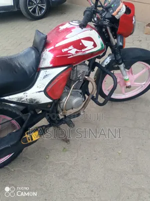 Honda CB 2019 Red