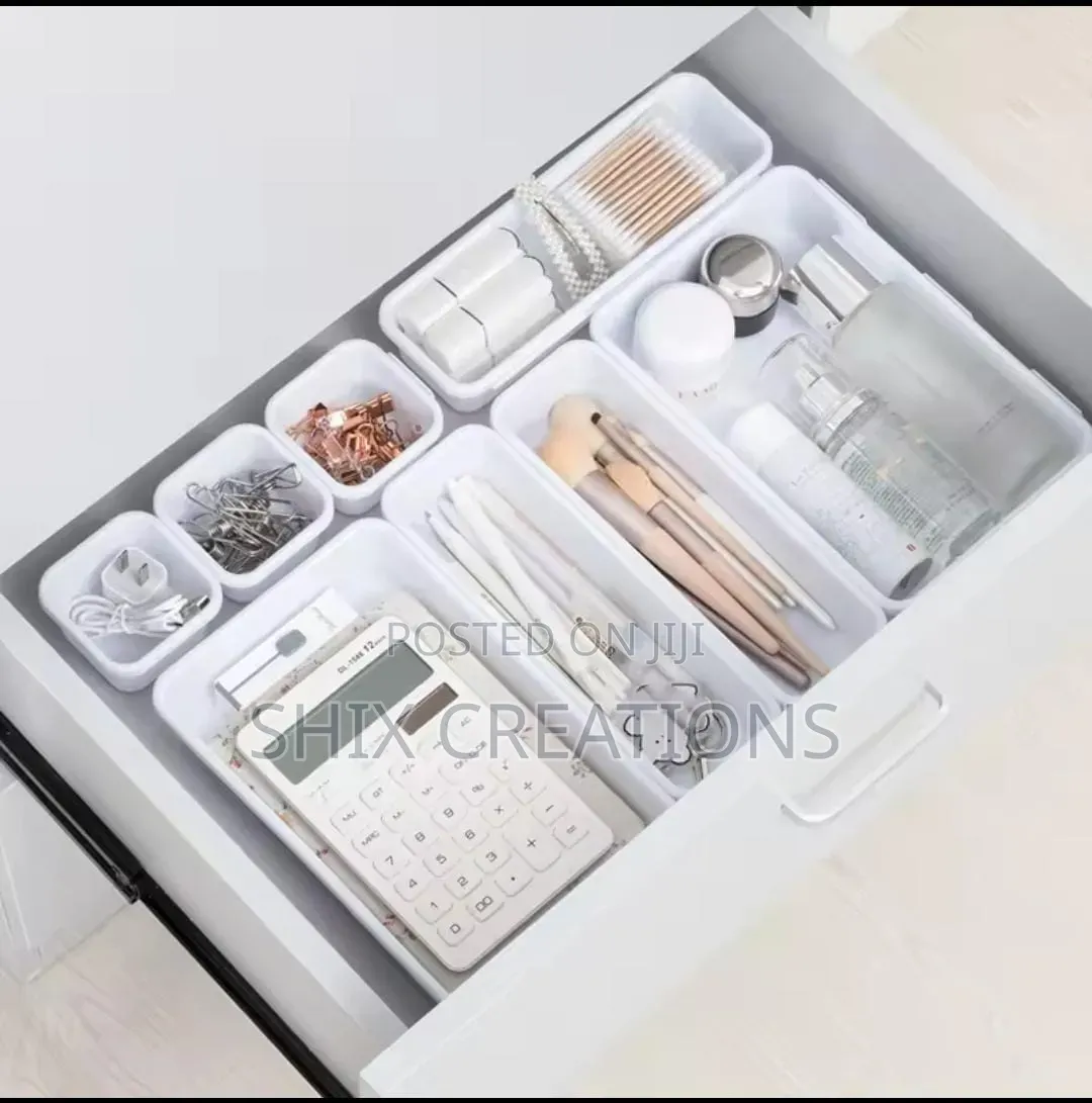 Multipurpose 8pcs Adjustable Cutlery Drawer Organizer ,
