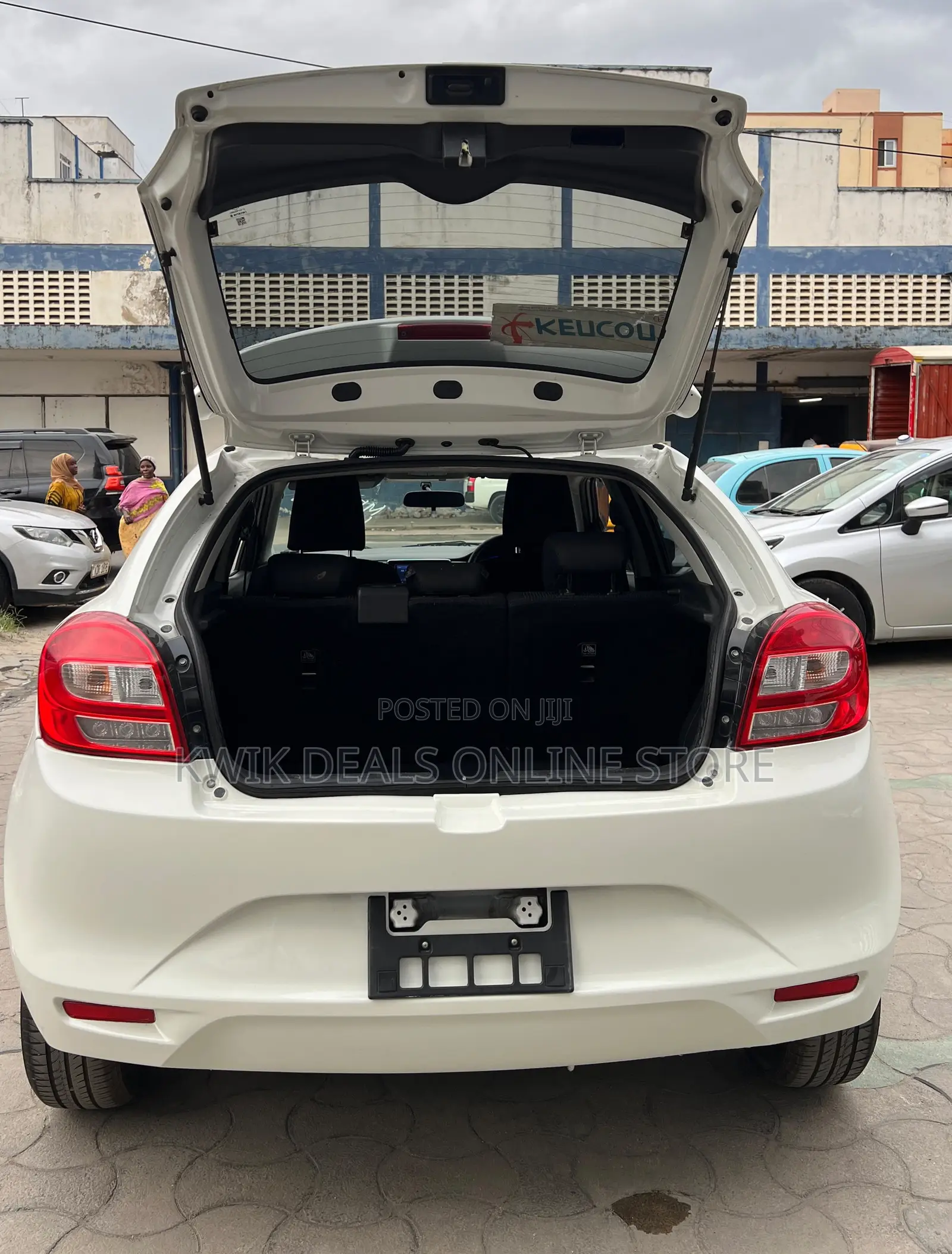 Suzuki Baleno 2019 White