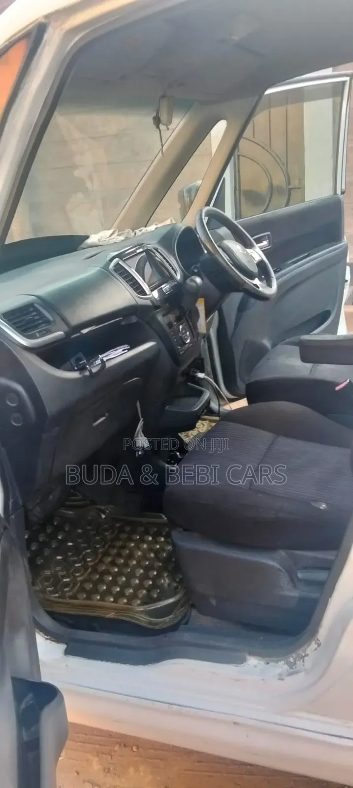 Suzuki Solio 2015 White