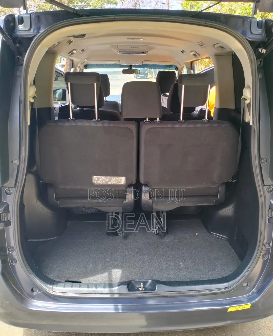 Toyota Voxy 2015 Burgundy
